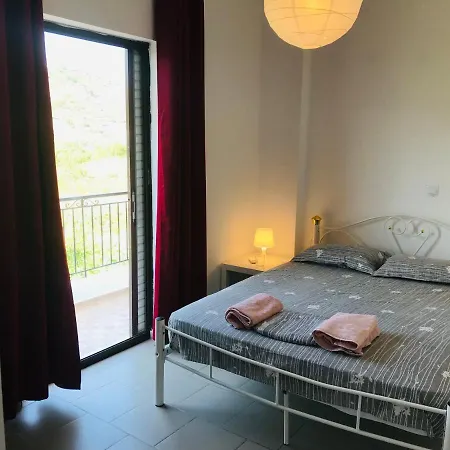 Sea La Vie 아크라타