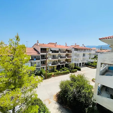 Sea La Vie Apartment