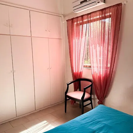 Sea La Vie Apartment *
