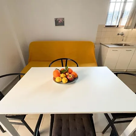 Sea La Vie Apartment