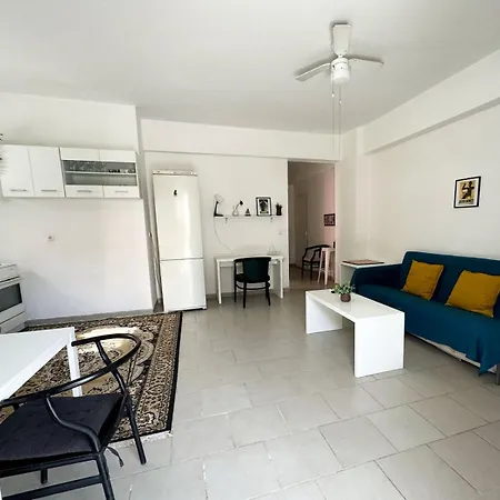 Sea La Vie Apartment *