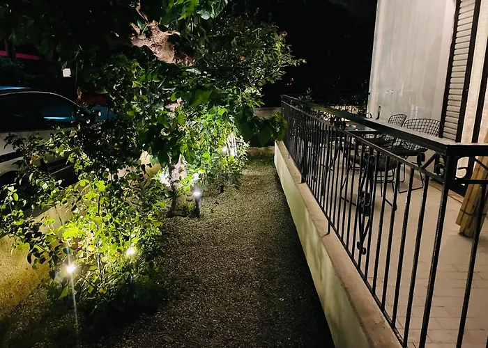 Sea La Vie * Акрата